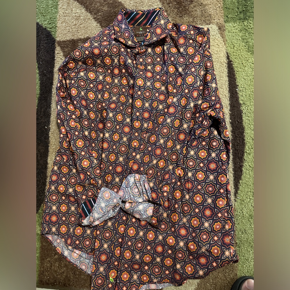 Tailor Byrd Paisley Button Up Long Sleeved Shirt XL